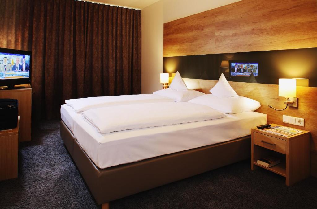 Brackweder Hof Hotel Bielefeld Room photo